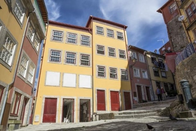 3-Hour Porto Jewish Heritage Walking Tour with Local Guide - Stop 2: Ribeira Square, the old Jewish Quarter in plain sight