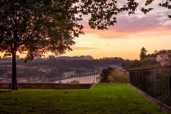 3-Hour Porto Jewish Heritage Walking Tour with Local Guide - Stop 3: Mosteiro de São Bento da Vitória, memorial meaning in a living building