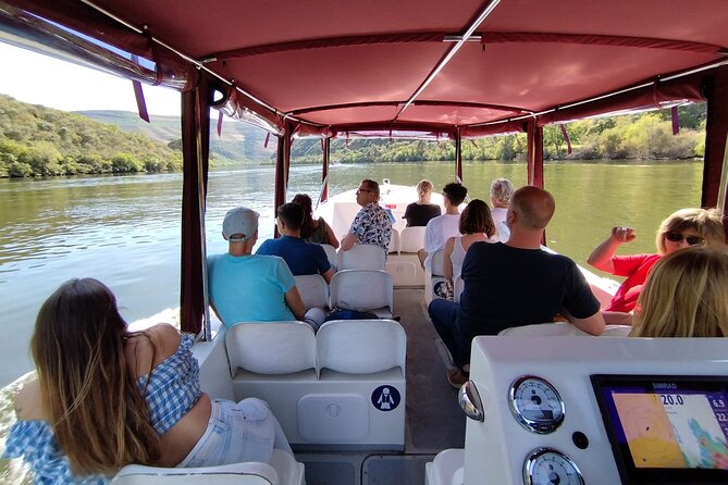 3-Hour Tour to Discover Pinhão - Moment of Discovery - First stop: Douro Tours meeting point in Pinhão