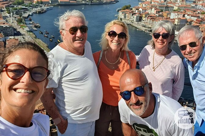 4-hour sightseeing tour in Porto - Cais de Gaia across the Douro: terrace views and a UNESCO skyline