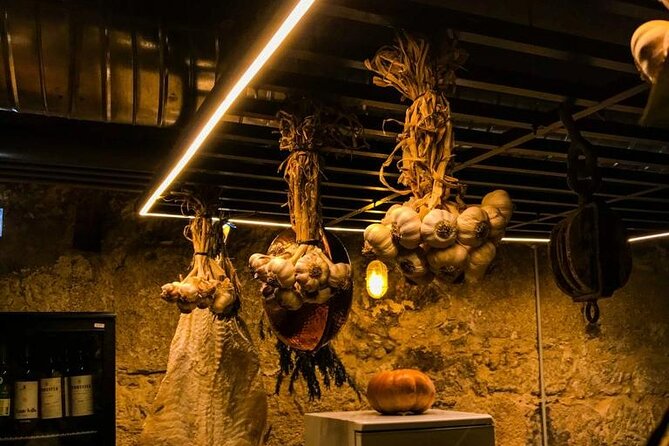4-Hour Traditional Portuguese Food & Wine Tour in Porto - Getting started at Igreja de Santo Ildefonso, 2:30 pm
