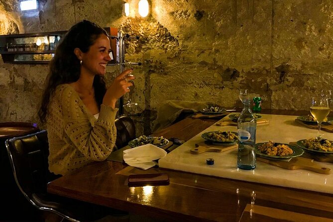 4-Hour Traditional Portuguese Food & Wine Tour in Porto - When things go sideways, and what you can do about it