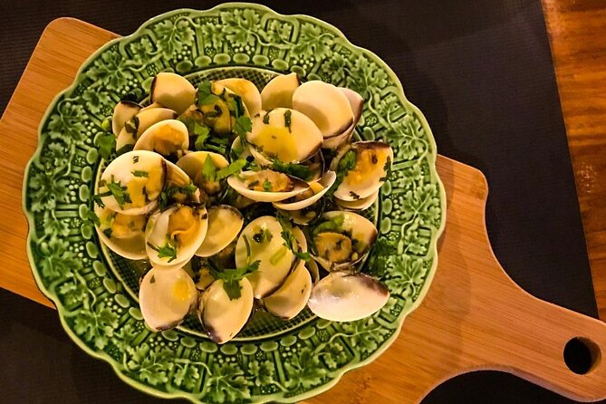 4-Hour Traditional Portuguese Food & Wine Tour in Porto - The tasting plan: cheeses, sausages, fish, meats, and street bites
