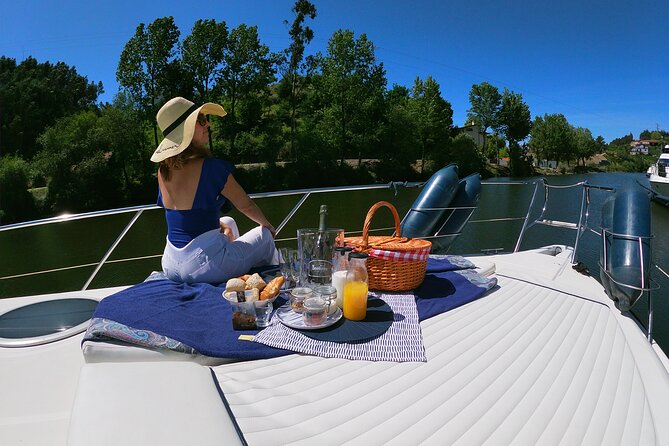 4H Private Boat Trip on the Douro River - Feel the Nature - Rio Inha: boat-only calm, wine tasting, and swim-and-sup time