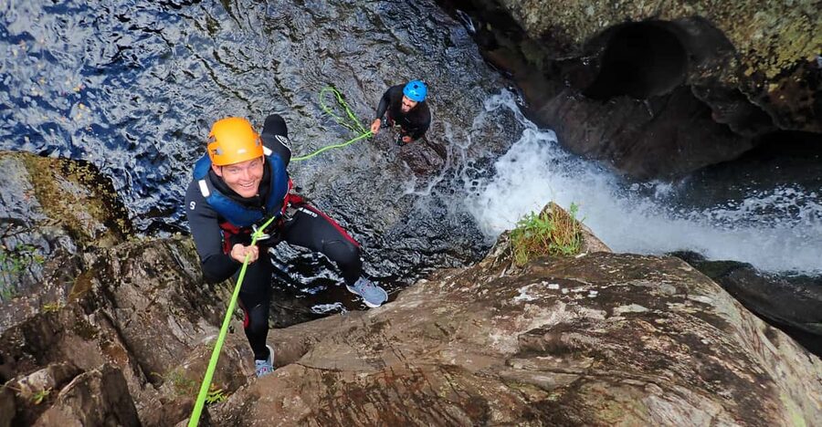 Arouca: Canyoning in Rio de Frades - Meeting at the Câmara Municipal de Arouca parking lot, then getting to the canyon