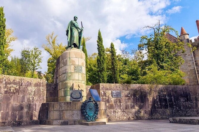 Authentic Braga & Guimarães: Small Historical Group Tour - Igreja de São Miguel do Castelo and the baptism legend