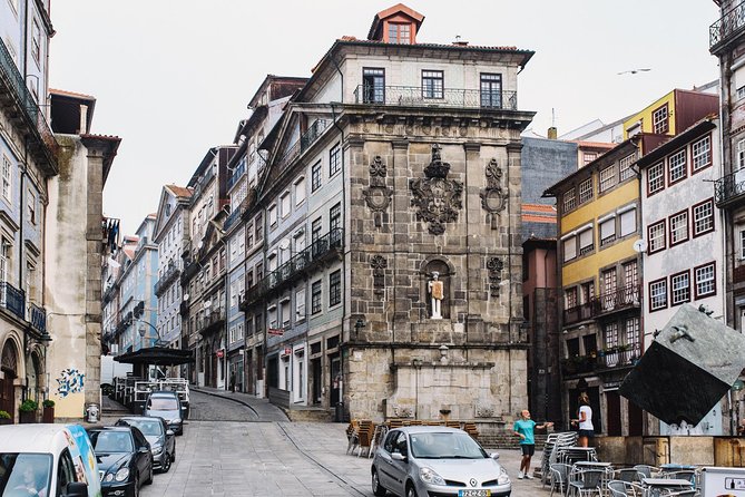 Authentic Oporto Walking Tour with Wine Tasting - Porto City Hall and the Avenida dos Aliados Walk