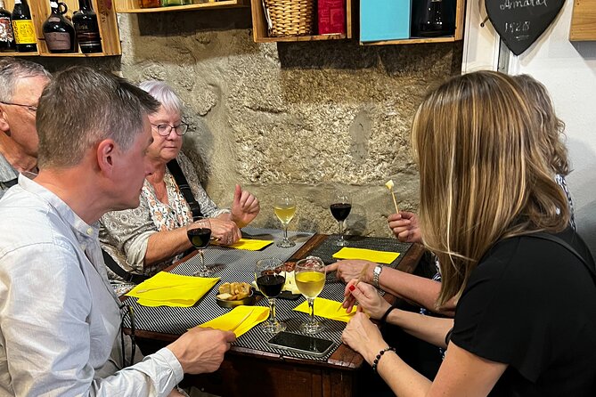 Authentic Port Wine Tasting & Douro River Cruise in Porto - The guide and the small-group size: Luis’s impact, and why it matters