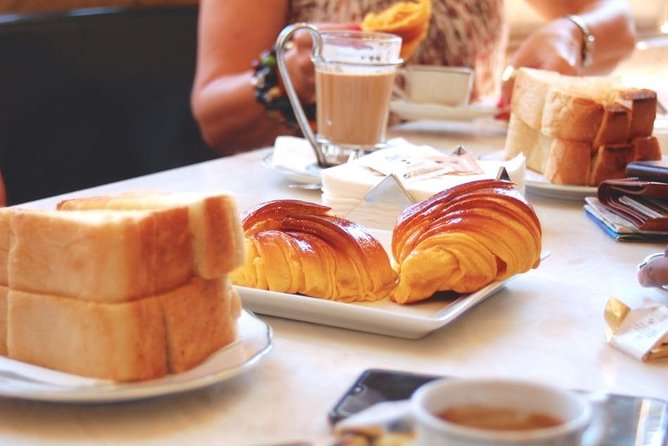 Authentic Porto Food Tour & Market Experience - What the guide experience adds (João’s role)