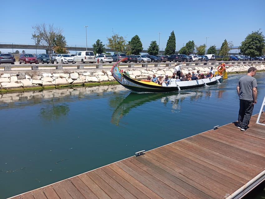 Aveiro, Costa Nova : Unique Daytrip from Porto - Barra’s 62 m Lighthouse: One Big Vertical Landmark, Plus Views