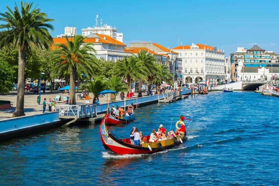 Aveiro: Half-Day Tour from Porto with Cruise - Quick hits: why this Aveiro and Costa Nova tour works