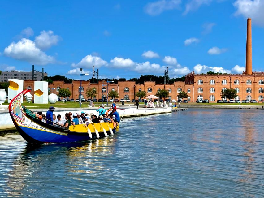 Aveiro no Coração - Passeio de barco típico em Aveiro - Aveiro no Coração: the 45-minute canal fix