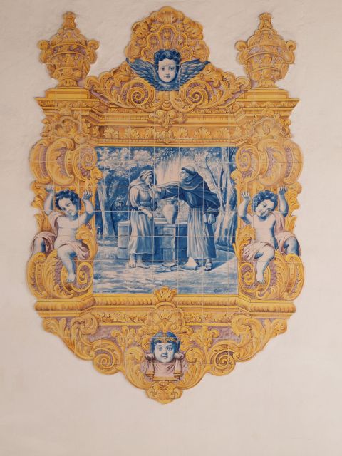 Aveiro: Stories, Canals, and Azulejos Guided Walking Tour - Who should book, and what to bring for this 2-hour walk