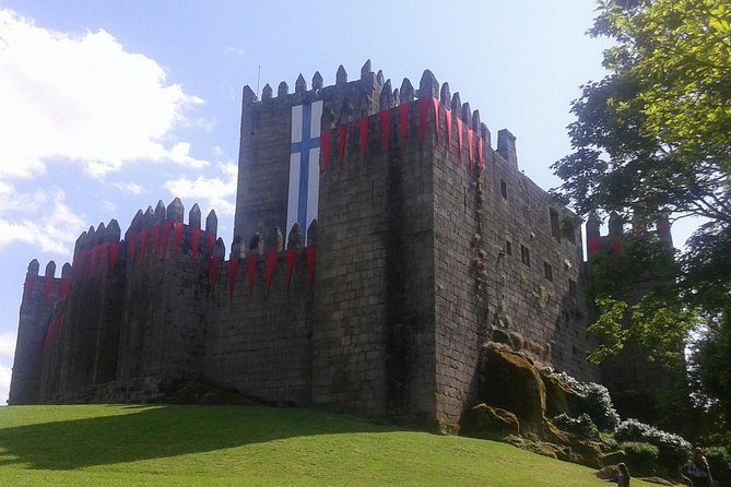 Barcelos, Braga & Guimarães Tour - Pickup From Porto and the Day-Flow You’ll Notice