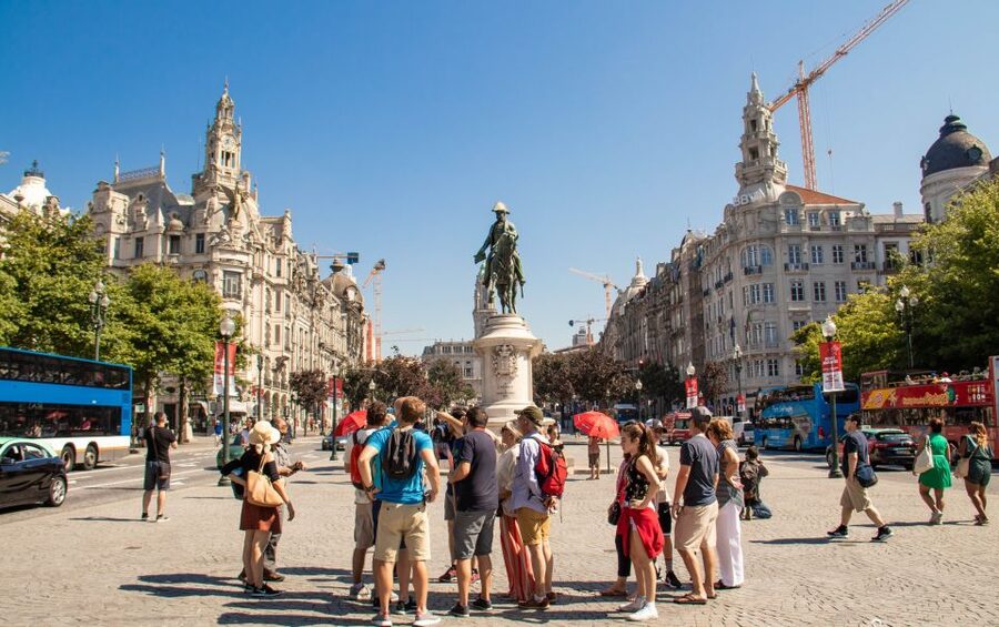 Best of Porto Guided Tour: Cruise & Wine Tasting - Lunch timing: what the free time really means