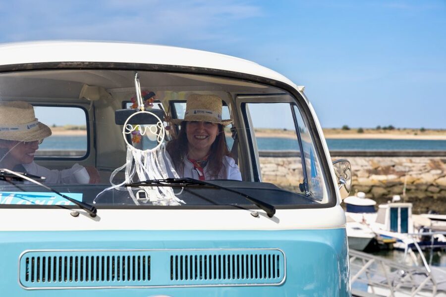 Best views to Porto from Gaia. VW Kombi tour with cocktail - Price and Value for a Private Group Up to 2