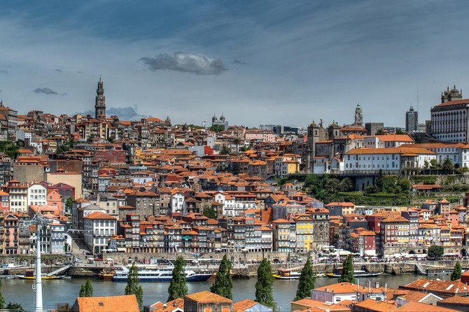 Braga and Guimarães Full Day Tour - Braga: A 2,000-Year Christian City in Just 2 Hours