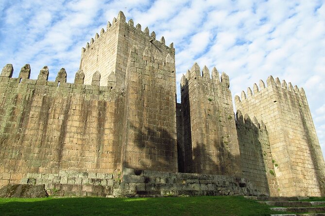 Braga & Guimarães Best-Of Private Tour – Customizable Experience - Value at $256.78 per person, and what actually drives the cost