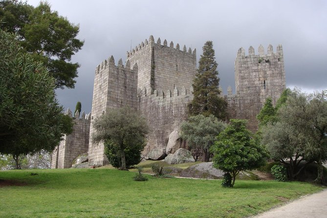 Braga & Guimarães Small Group Tour: Lunch & All Tickets Included - Braga Cathedral visits: Exclusive chapels and high choir access