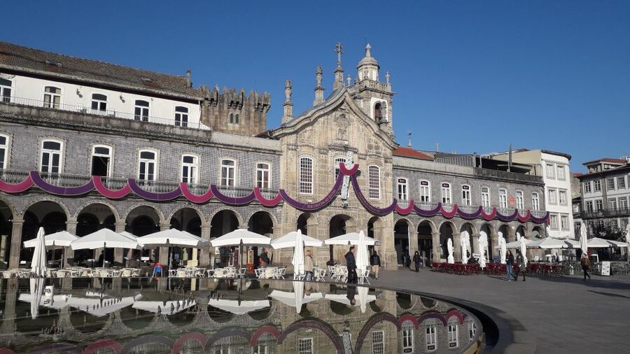 Braga: Small-Group Half-Day Tour with Bom Jesus - Meeting at Arco da Porta Nova, Braga’s Medieval Wall Still in Play
