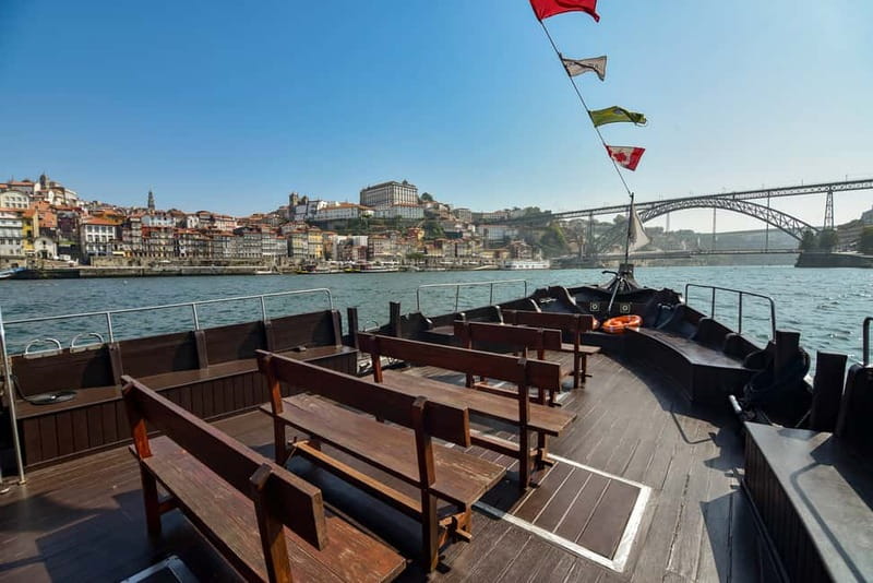 Bridges Cruise with World of Discoveries or Sunset Option - What You’ll See: Old Porto, Ribeira, and Ponte da Arrábida