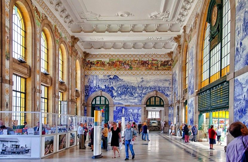 Combo: Porto City Half-Day Tour & Aveiro Half-Day Tour - Group pace, languages, and why guides matter so much