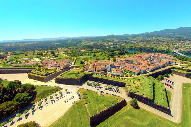 Day Trip from Porto to Santiago de Compostela and Valença - Santiago de Compostela and Valença: the appeal of doing it in 10 hours