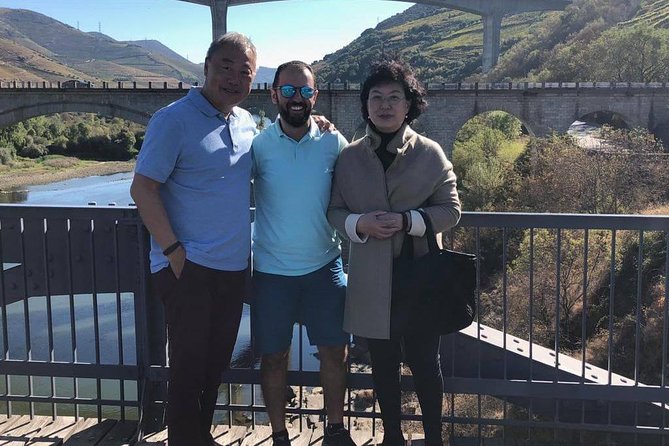 Day Trip Through the Enchanting Douro Valley #DuckSideOfPorto - English guide, private group, and why Anselmo’s style matters