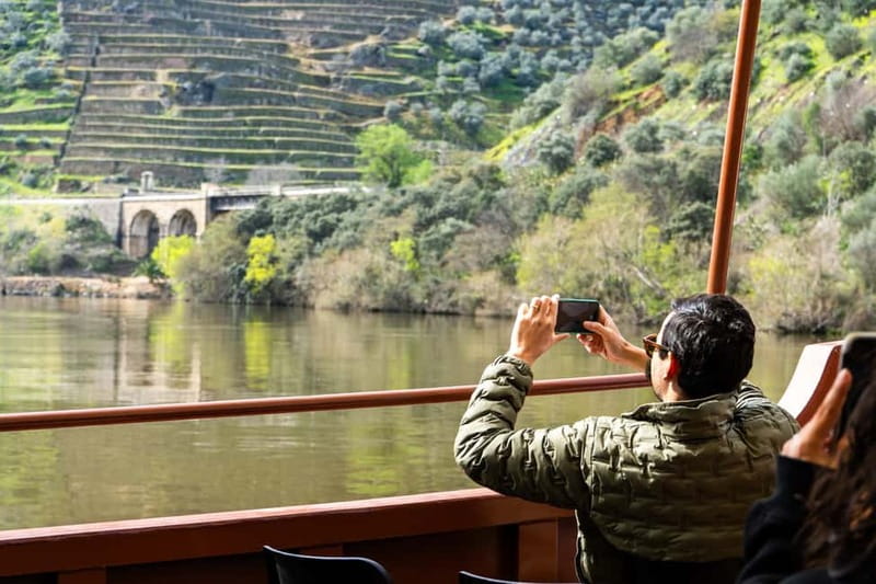 DOURO PREMIUM - The N222 Scenic Drive and Photo Stop Timing