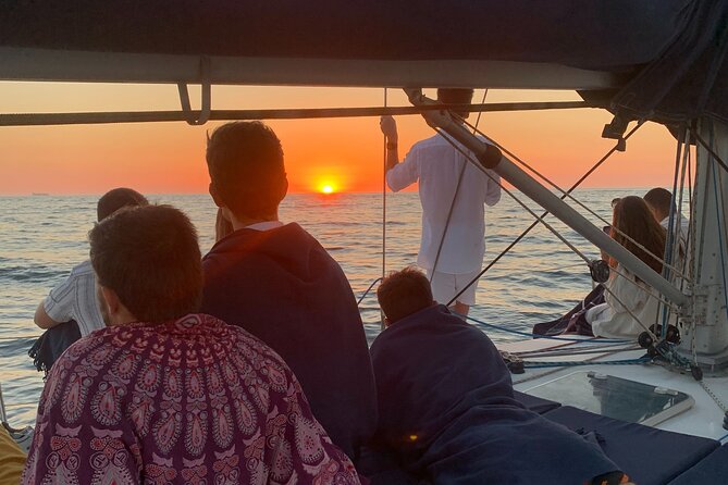 Douro Sunset Sailboat Experience in Porto - Time on the Water and How to Pair It With the Rest of Your Porto Evening