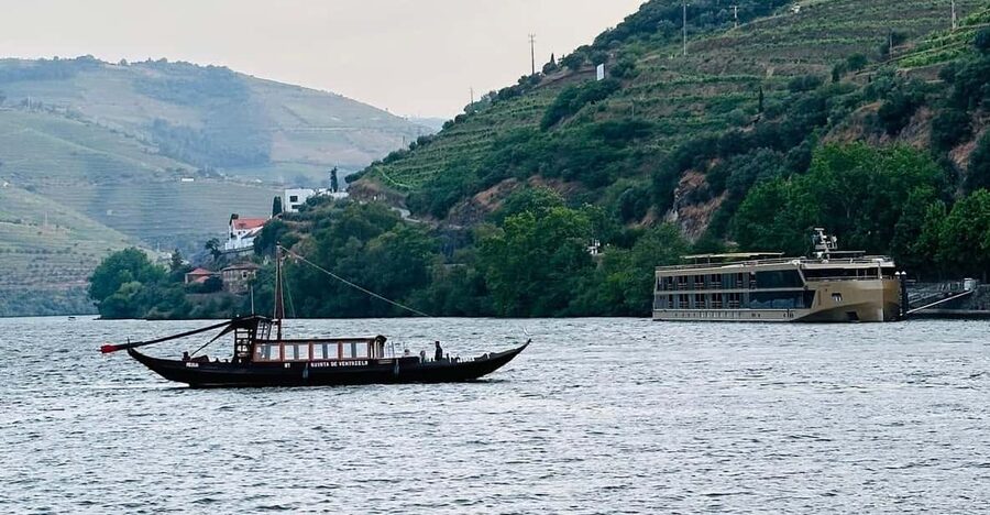 Douro Valley: 4 Cities, Wine&History - Private All-Inclusive - Entering the Douro rhythm from Porto