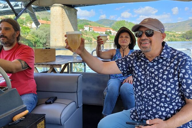 DOURO VALLEY & AMARANTE: Private Tour, Wine Tour and Cruise - The Scenic Drive Between Pinhão and Peso da Régua