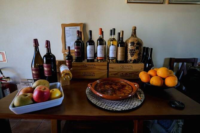 DOURO VALLEY: Lunch in a winery, tastings & 1-h private boat tour - The 1.5-hour van drive that replaces stress with views