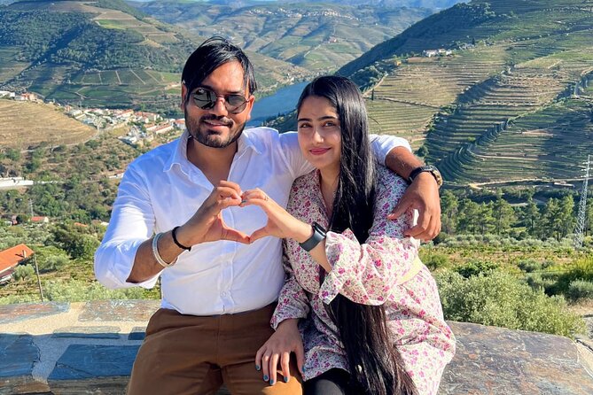 Douro Valley Luxury Wine Tour: 3 Estates, Cruise & Gourmet Dining - The viewpoint break: São Cristóvão do Douro in 10 to 15 minutes