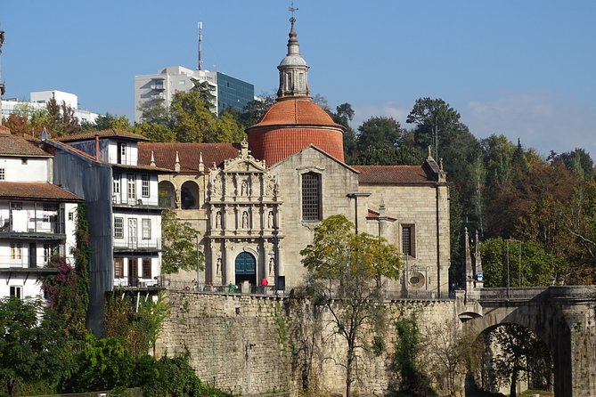 Douro Valley small group tour, Mateus Palace, Lunch and Wine tastings - Amarante Morning Stop: Old Bridge, São Gonçalo Church, and Famous Sweets