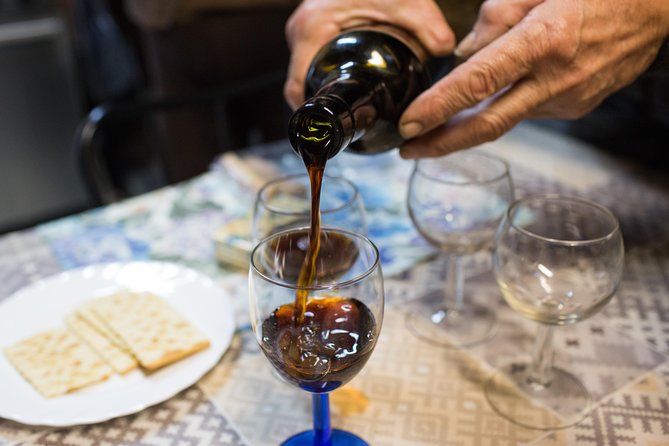 Douro Valley Small-Group Tour with Wine Tasting, Lunch and Boat - Handling the Long Day: Driving Time, Cruise Time, and Staying Fresh