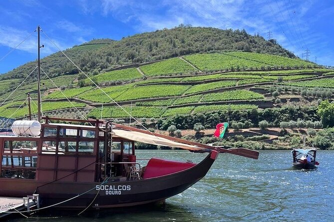 Douro Valley Tour - 3 Wine tastings, Lunch & river Cruise - From Porto to the Douro Valley: a small-group day with an easy start