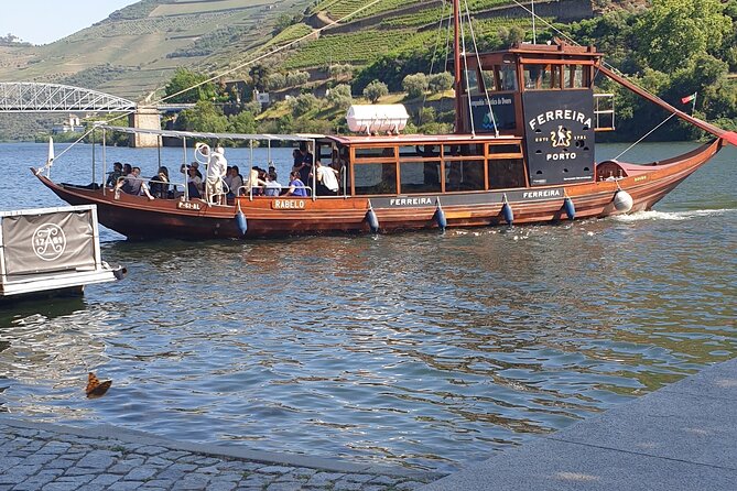 Douro Valley Tour Wine and breathtaking views - Porto pickup, WiFi comfort, and the pace that fits a wine day