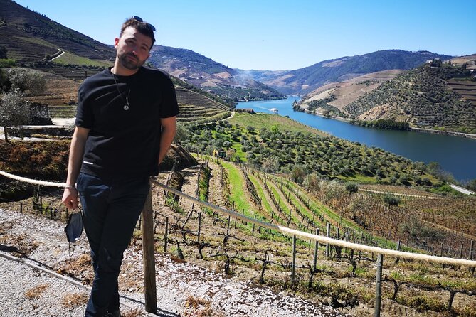 Douro Valley Wine Tour Private Group, 1h Cruise, Lunch from Porto - Amarante Stop: A Tâmega River Break in About 30 Minutes