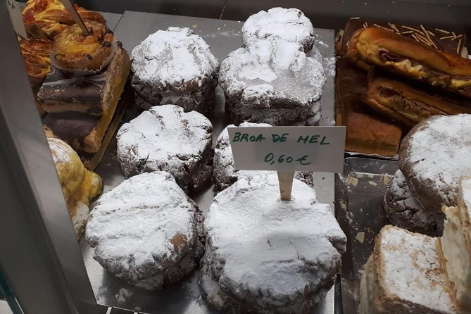 Eat & Tell Porto's Tale: The historical tour that goes through your stomach! - Mercado do Bolhão: the market stop that sets the tone