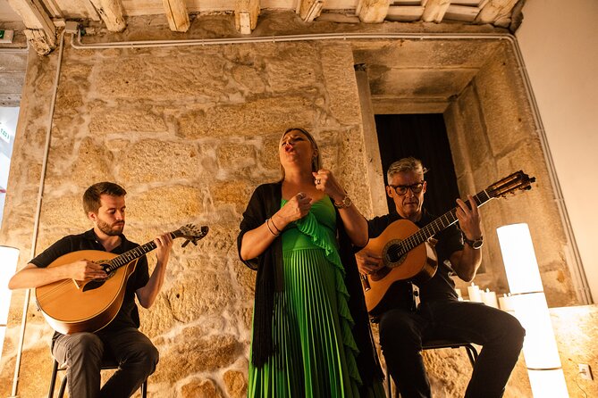 Entrance to The Fado House in São João Novo - Practical tips to make your night smoother
