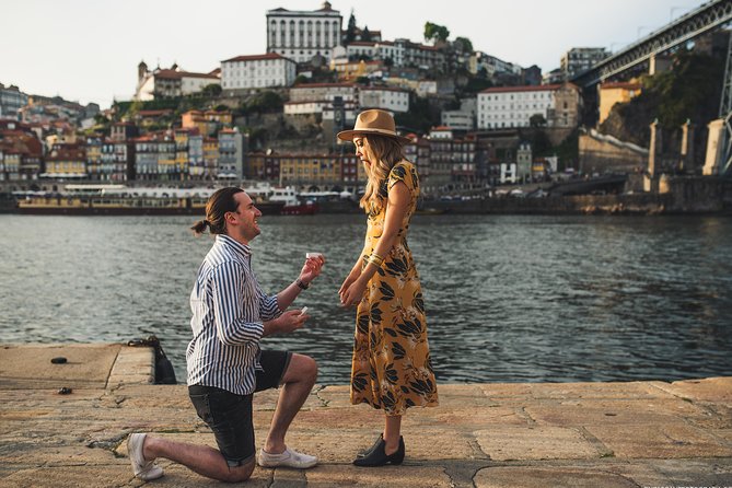 Eternalizing your trip - Who should book this Porto photo shoot?