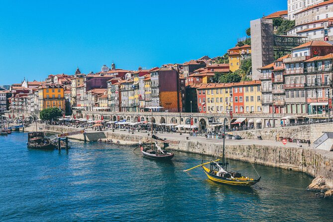 Fado Tour with Guide, Dinner & Live Show in Porto - Price and value: $102 for guide, dinner, and show
