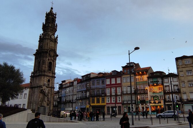 Fado Tour with Guide, Dinner & Live Show in Porto - The walk sets the mood, not just the route