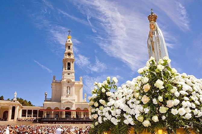Fátima and Coimbra Private Tour from Porto - Fátima’s Sanctuary of Our Lady and the Valinhos connection