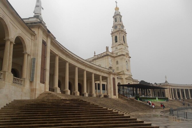 FÁTIMA Private Shrine and Pastorinhos Tour from Porto - Fátima lunch break: plan for your next steps