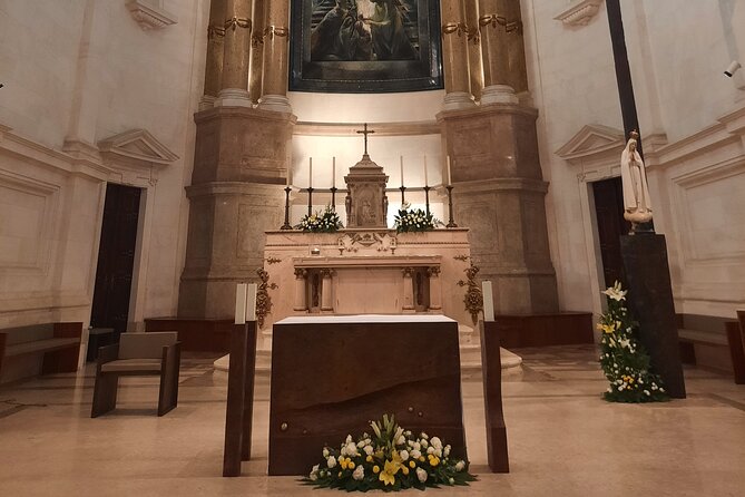 Fátima private tour from Porto in Mercedes car (1 to 4 people) - Fátima Sanctuary: the core stops and what to expect on arrival