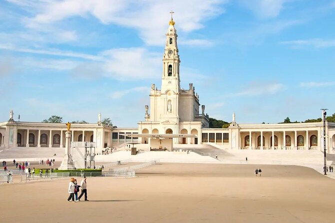 Fatima Sanctuary and Pastorinhos Village Private Tour From Porto - Key highlights worth planning around