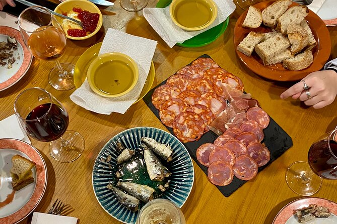 Food Tour: Wine, Beer & Liquor - Porto’s Secret Spots - Food stops that feel local: bacalhau, francesinha, and Porto comfort