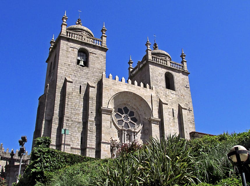 From Lisbon: Porto City Tour and Wine Tasting - Who this Porto day trip suits best